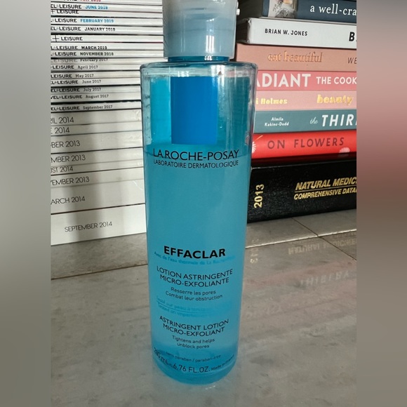 La Roche-Posay Effaclar Lotion Astringente Micro-Exfoliante - Picture 2 of 5
